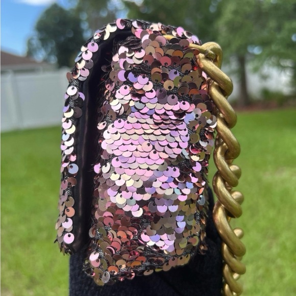 New Montana West sequin embellished bag - Picture 11 of 12